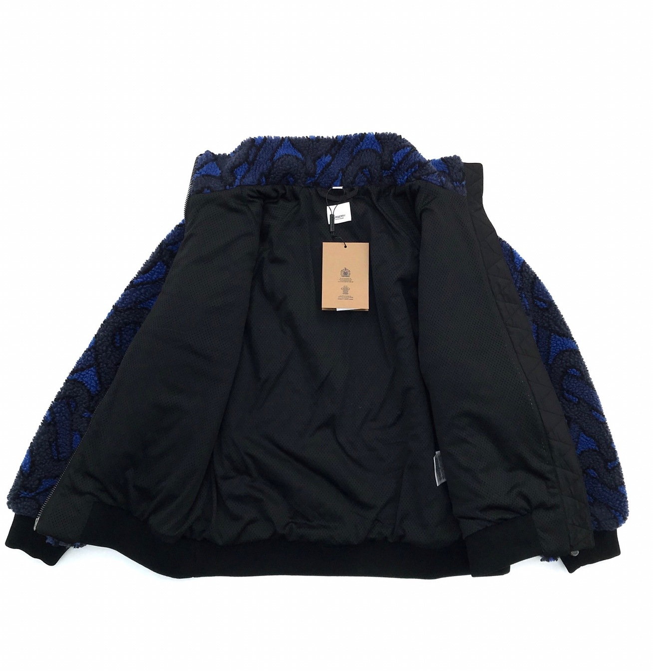 Jacket Long Bbr Hoa Tiet Logo