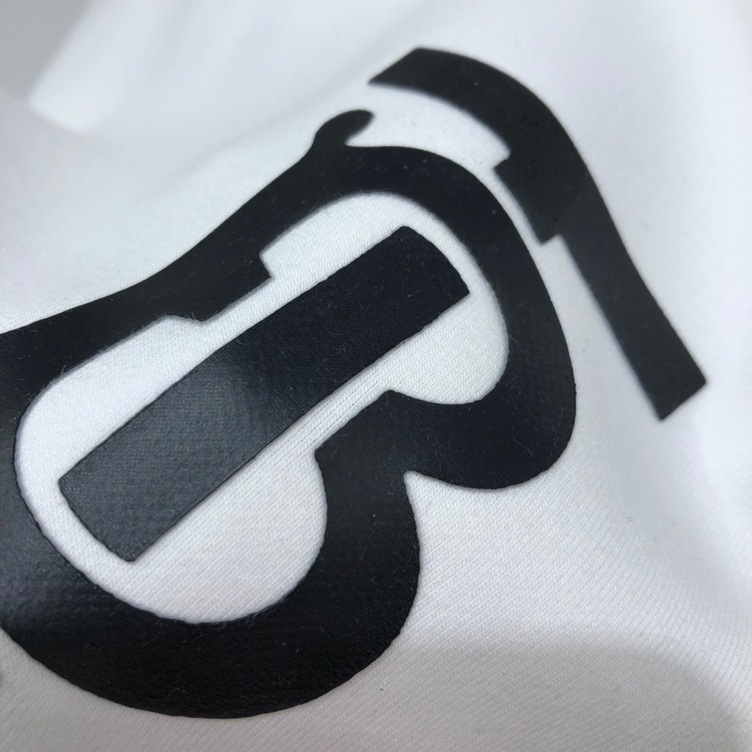 Sweaters Bbr Logo Nho Goc Phai Ni Da Ca