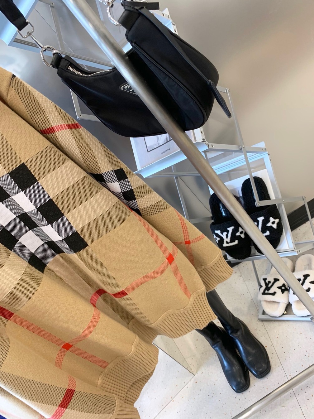 Sweaters Len Bbr Hoa Tiet Gaint Check Ss2022