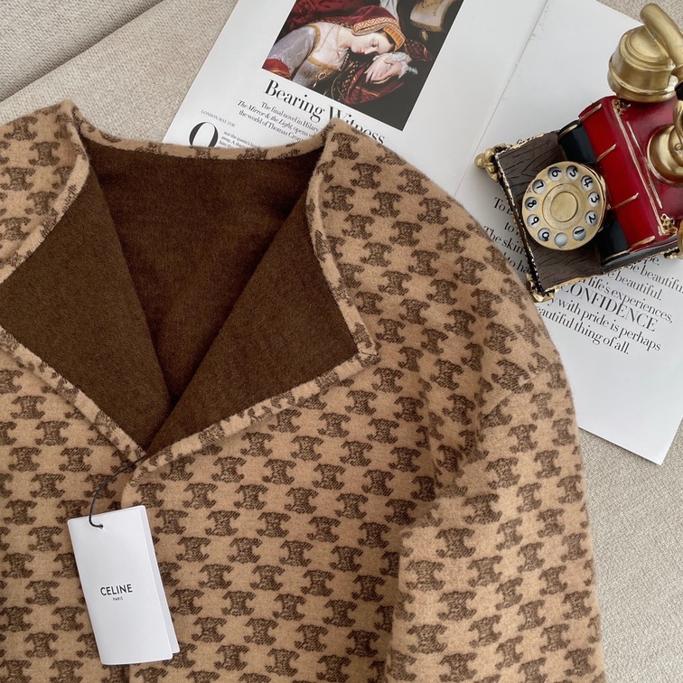 Reversible Cardigan In Wool Celine Ss2022