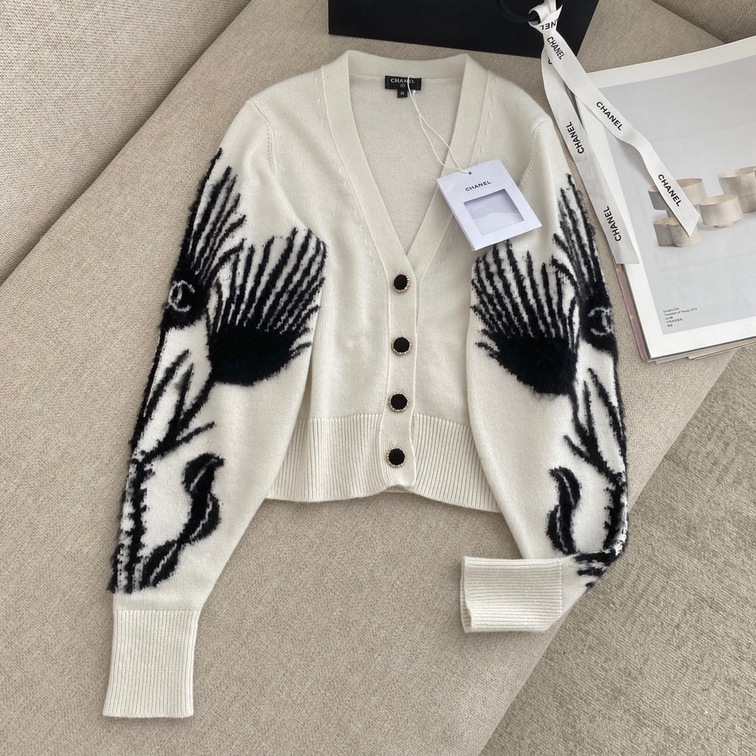 Chanel Cardigan Hand Flower Ss2022