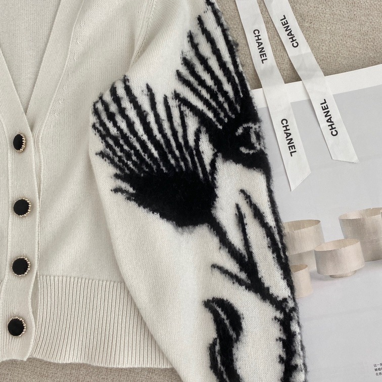 Chanel Cardigan Hand Flower Ss2022