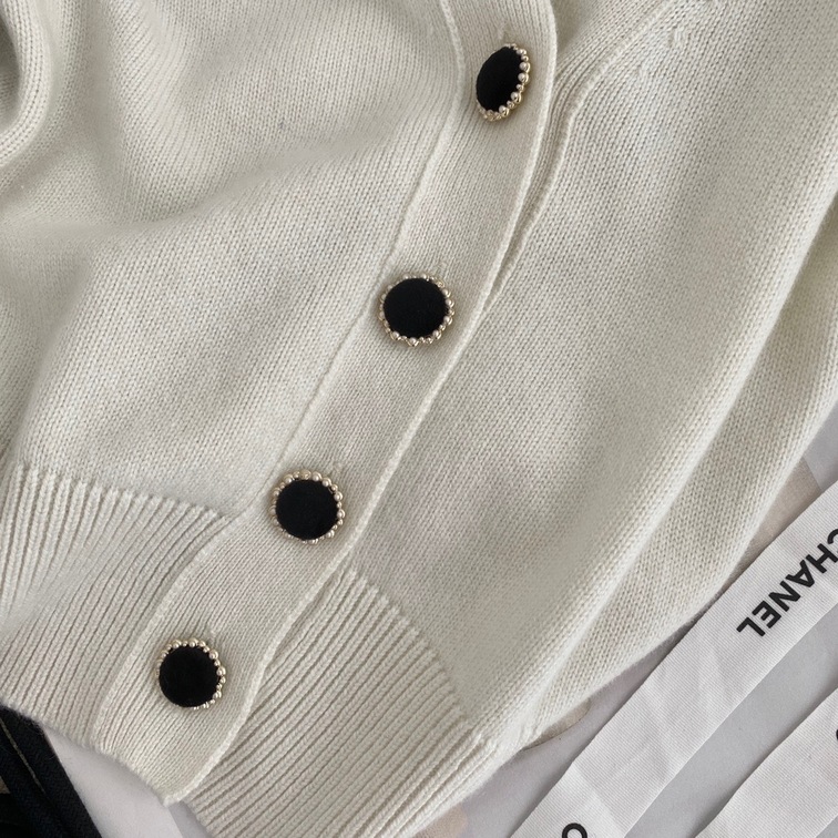 Chanel Cardigan Hand Flower Ss2022