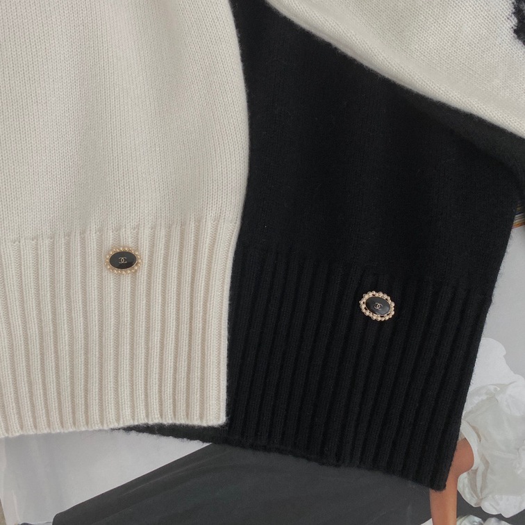 Chanel Sweaters Hand Flower Ss2022