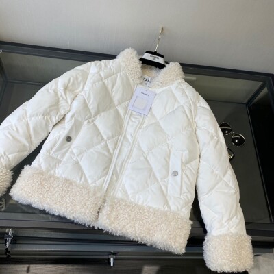 Phao Chanel Co Long Cuu Ss2022