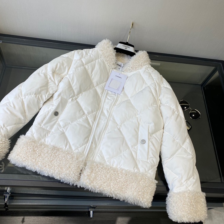 Phao Chanel Co Long Cuu Ss2022