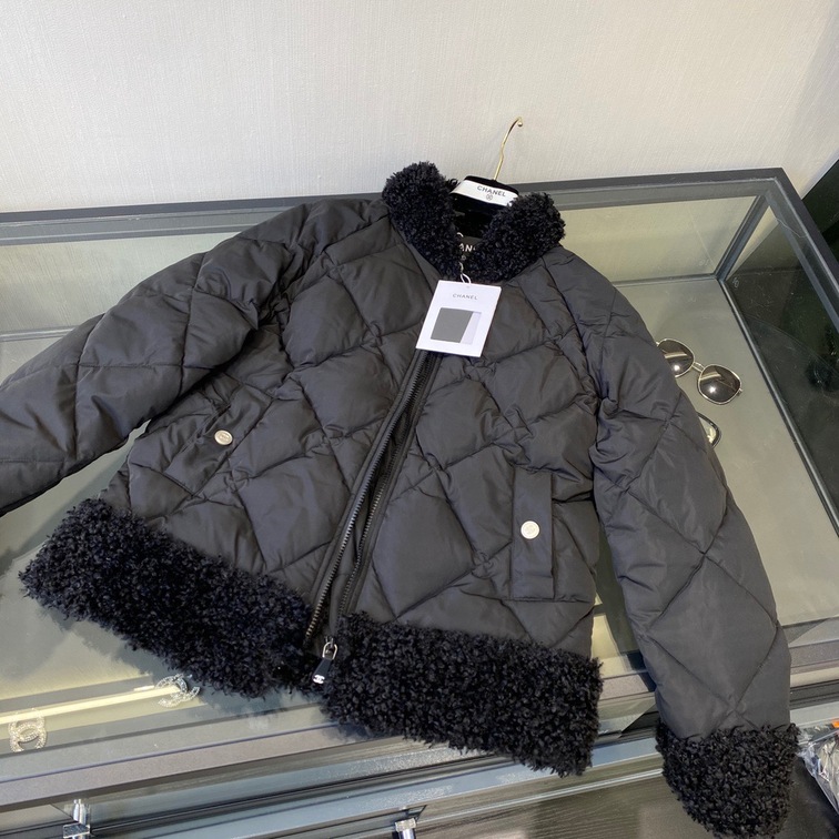 Phao Chanel Co Long Cuu Ss2022