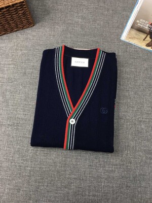 Cardigan Gucci Co Vien 3 Mau Cotton