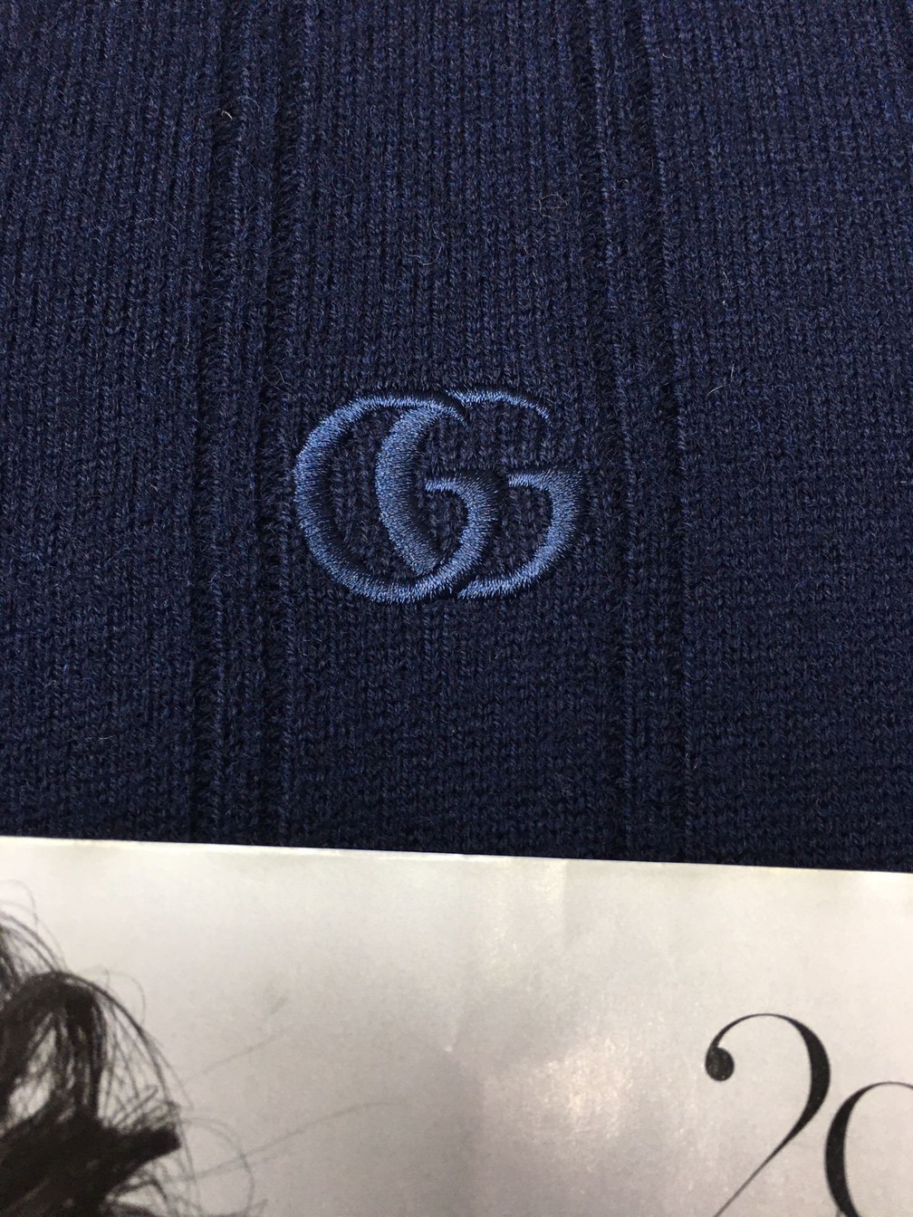 Cardigan Gucci Co Vien 3 Mau Cotton
