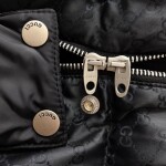 Phao Gucci Tay Logo Vang Ss2022