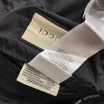 Phao Gucci Tay Logo Vang Ss2022