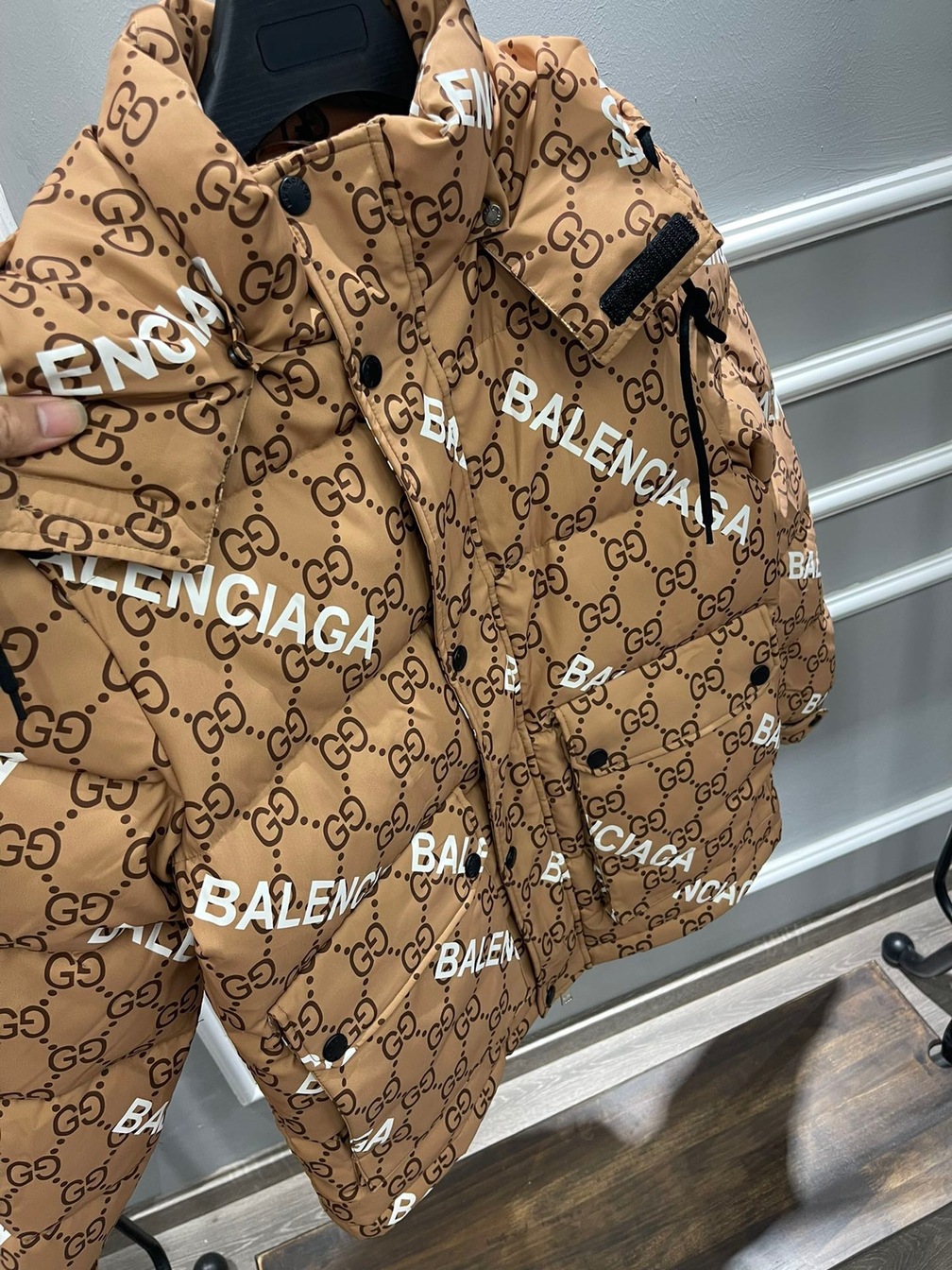 Phao Guccixbalen Ss2022