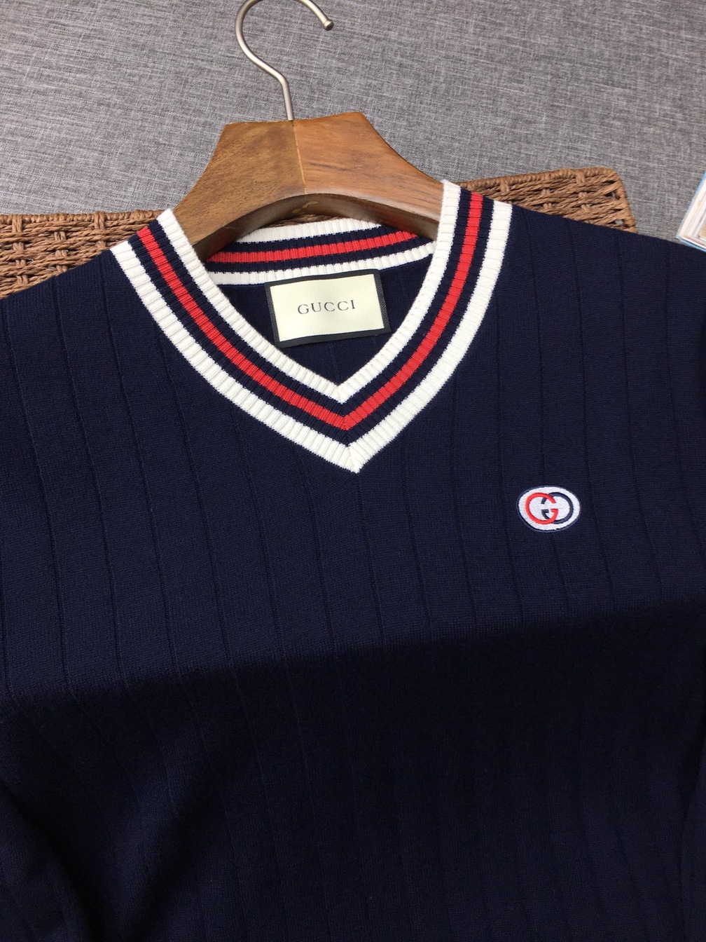 Sweaters Len Gucci Co V