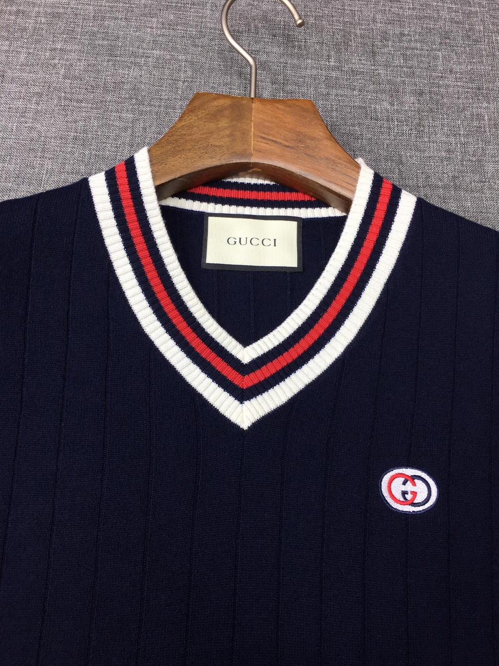 Sweaters Len Gucci Co V