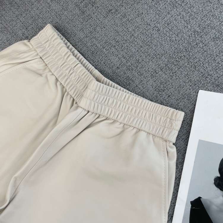 Prada Short Leather Woman Ss2022