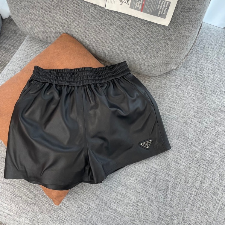 Prada Short Leather Woman Ss2022