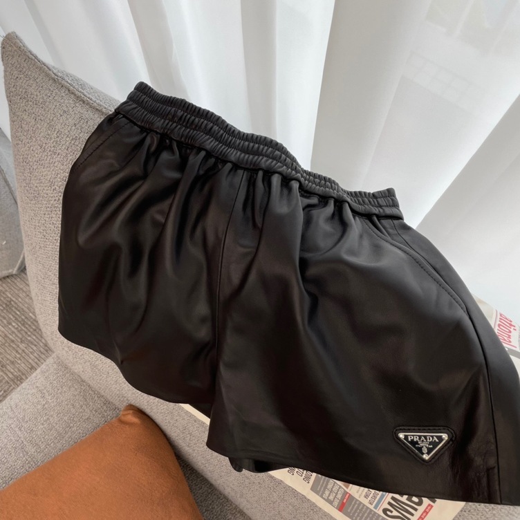 Prada Short Leather Woman Ss2022