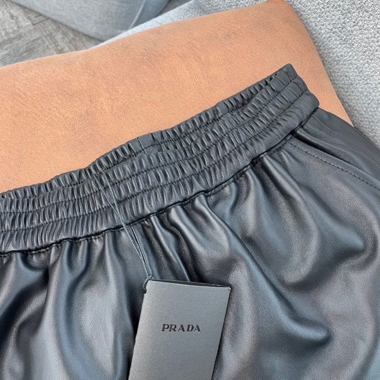 Prada Short Leather Woman Ss2022