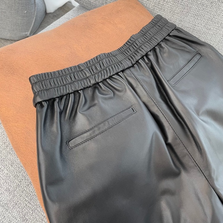 Prada Short Leather Woman Ss2022