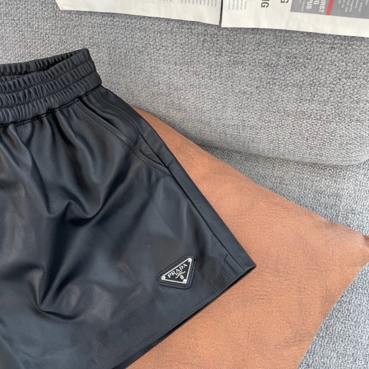 Prada Short Leather Woman Ss2022