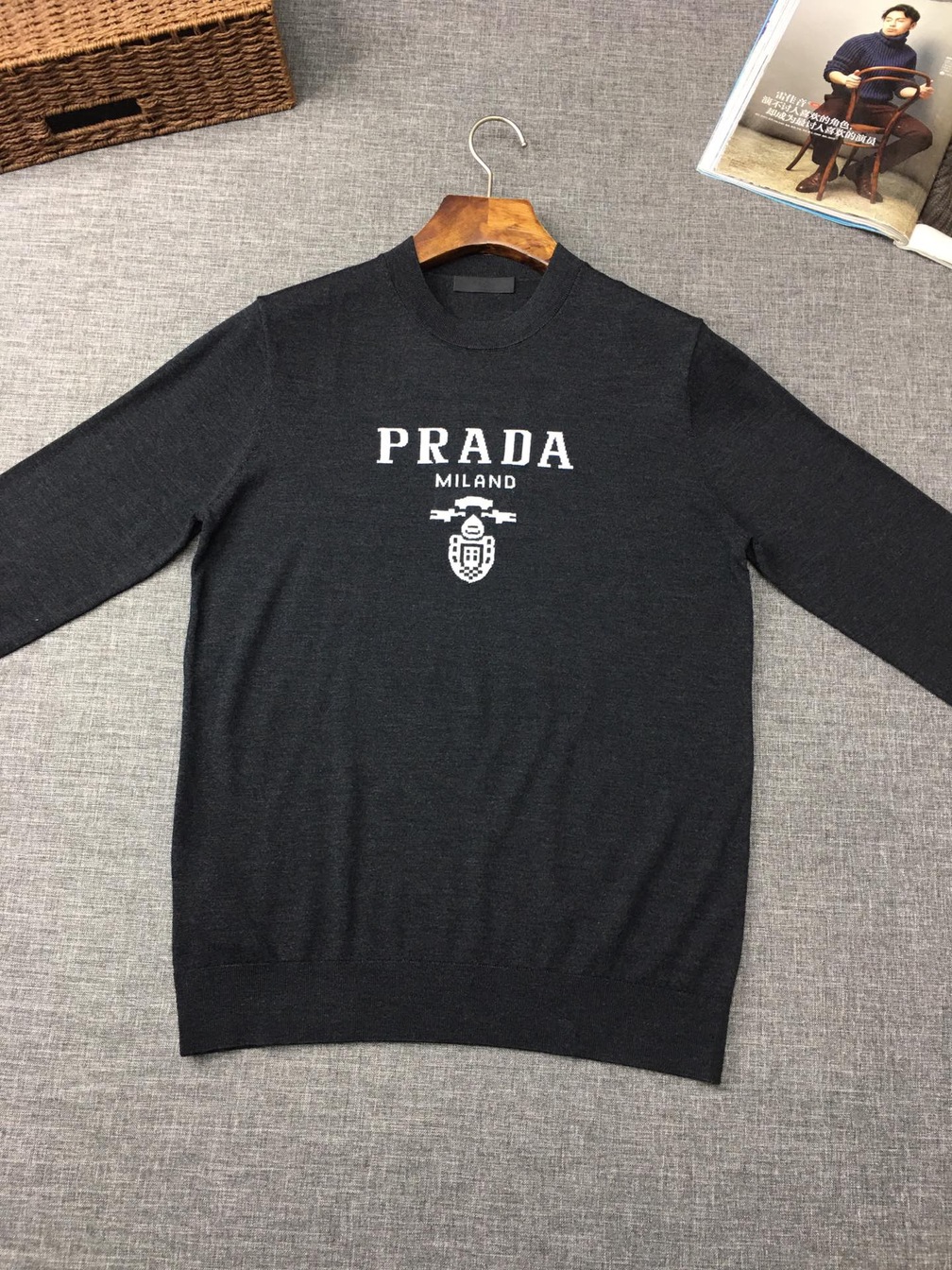 Sweaters Len Prada Logo Mat Truoc