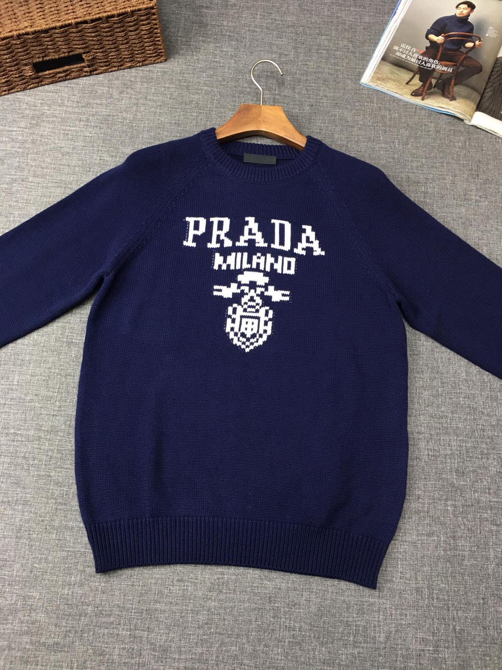 Sweaters Len Prada Logo Mat Truoc