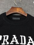 Sweaters Len Prada Logo Mat Truoc