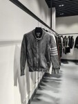 Bomber Thom Len Thung 3 Soc