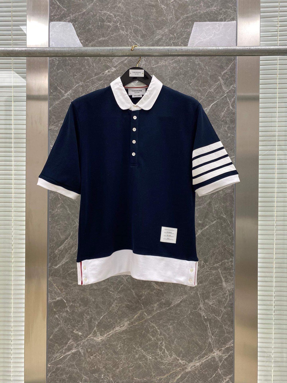 Polo Thom Co Trang 3 Soc Tay Phai Cuc Trang
