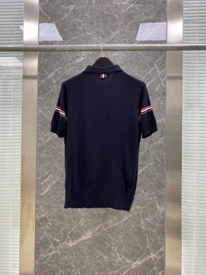 Polo Thom Soc Do Xanh Giua Tay