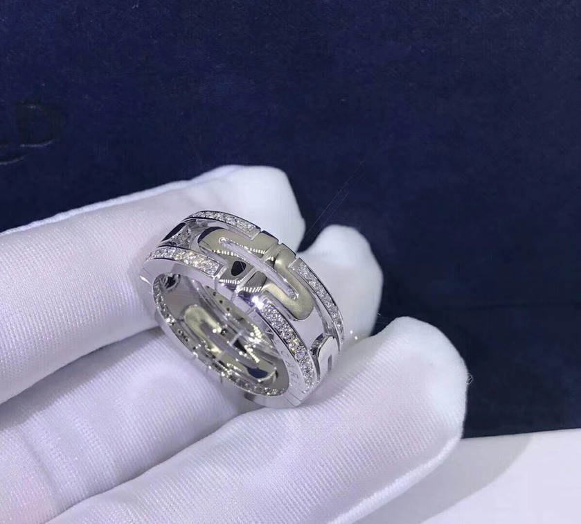 Bulgari Parentesi 18kt White Gold Band Ring With Demi Pave Diamonds