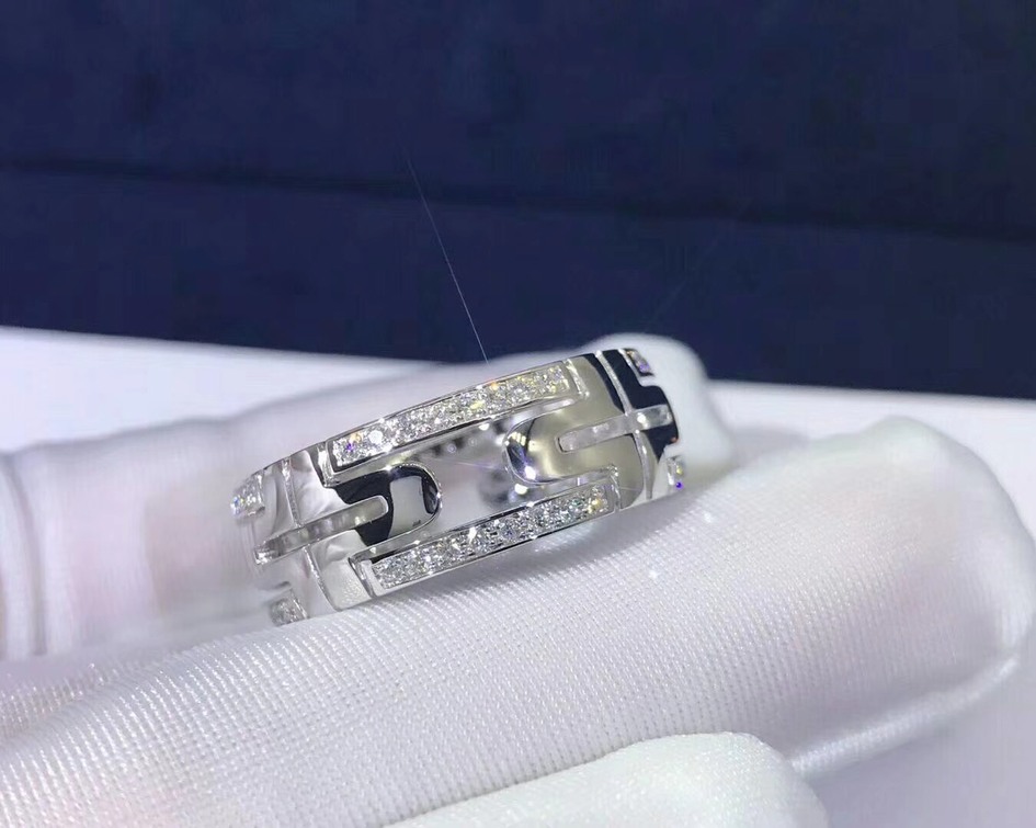 Bulgari Parentesi 18kt White Gold Band Ring With Demi Pave Diamonds