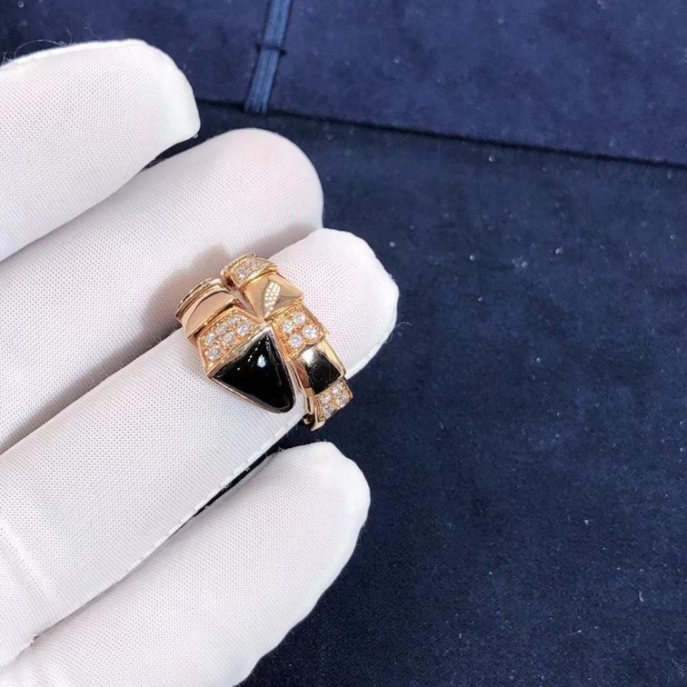 Bulgari Serpenti Viper Onyx And Demi Pave Diamonds One Coil Ring