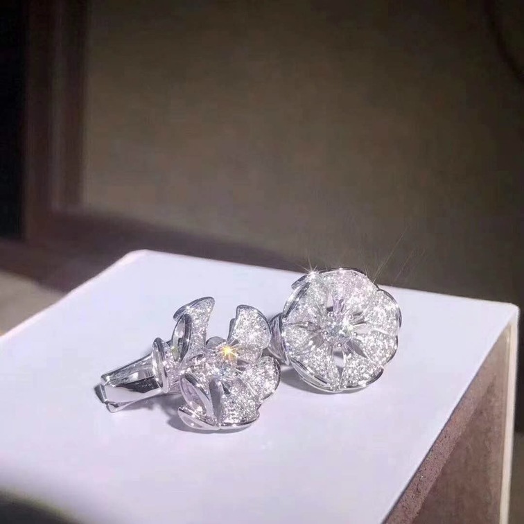 Bvlgari Divadream Earrings