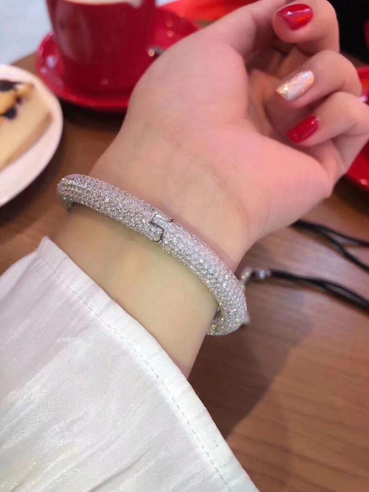 Cartier Juste Un Clou Fully Diamond Paved Bracelet Extra Large Model In 18k White Gold