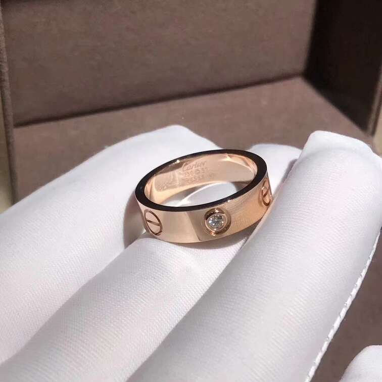 Cartier Love Wedding Band 18k Pink Gold With A Diamond