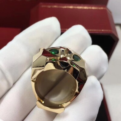 Panthere De Cartier 18k Yellow Gold Ring With Black Lacquer Onyx Peridot