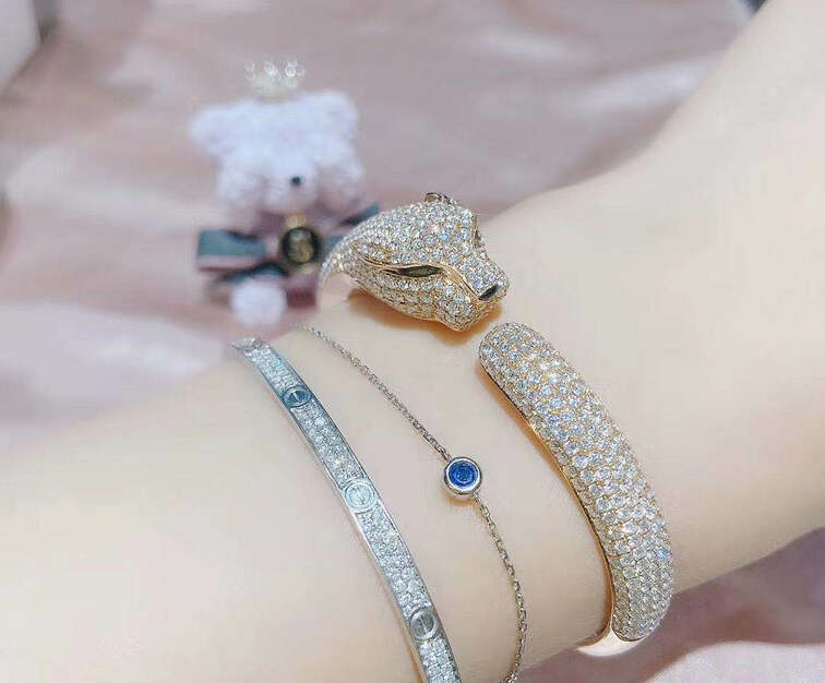 Panthere De Cartier Bracelet 706 Diamonds 18k Yellow Gold