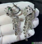 Panthere De Cartier Earrings In Platinum Set With 310 Brilliant Cut Diamonds Emeralds Onyx