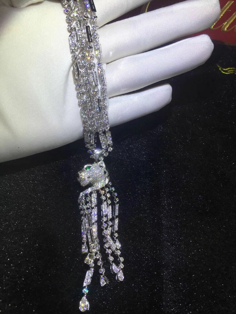 Panthere De Cartier Necklace Platinum Emeralds Onyx Diamonds
