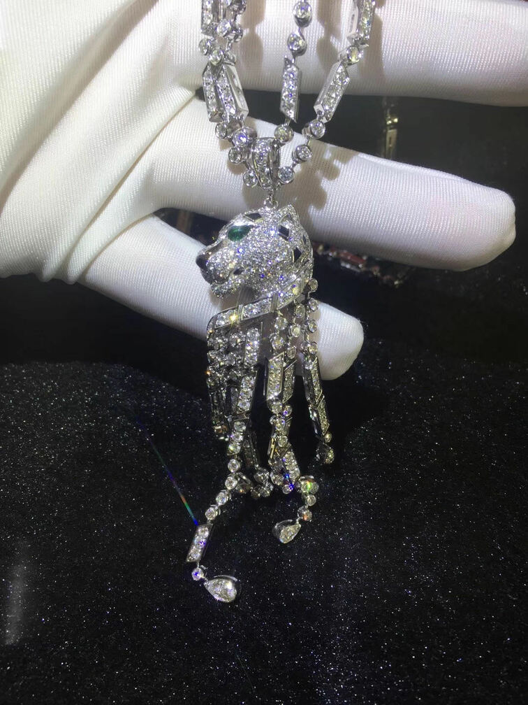 Panthere De Cartier Necklace Platinum Emeralds Onyx Diamonds