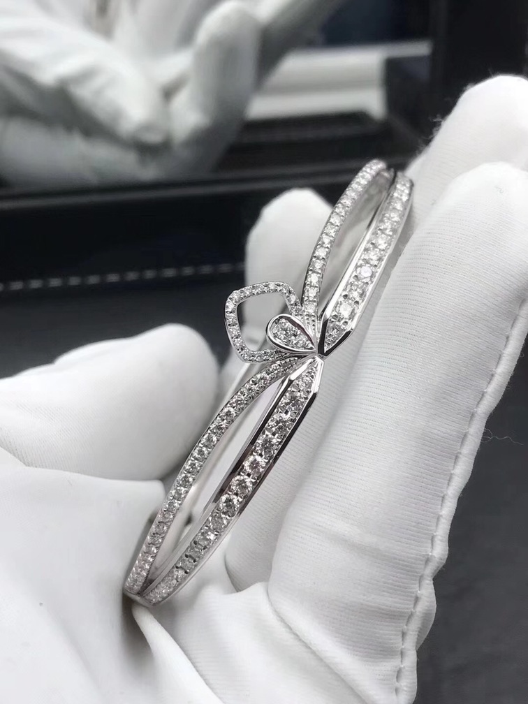 Chaumet Josephine Eclat Floral Diamond Bracelet