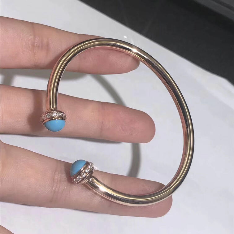 Piaget 18k Yellow Gold Turquoise Diamond Possession Open Bangle Bracelet