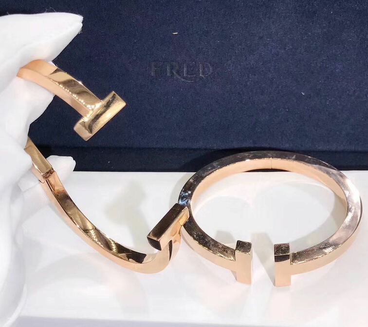 18k Pink Gold Tiffany T Square Bracelet