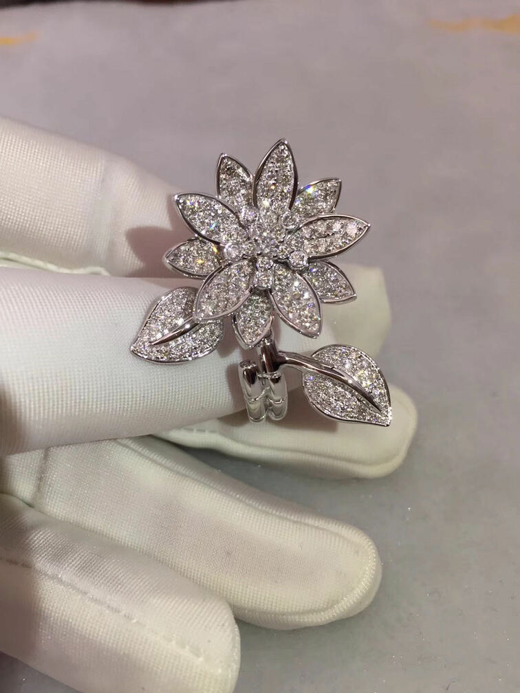 Inspired Van Cleef And Arpels Diamond Lotus Between The Finger Ring 18k White Gold
