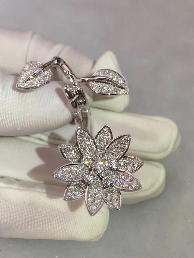 Inspired Van Cleef And Arpels Diamond Lotus Between The Finger Ring 18k White Gold