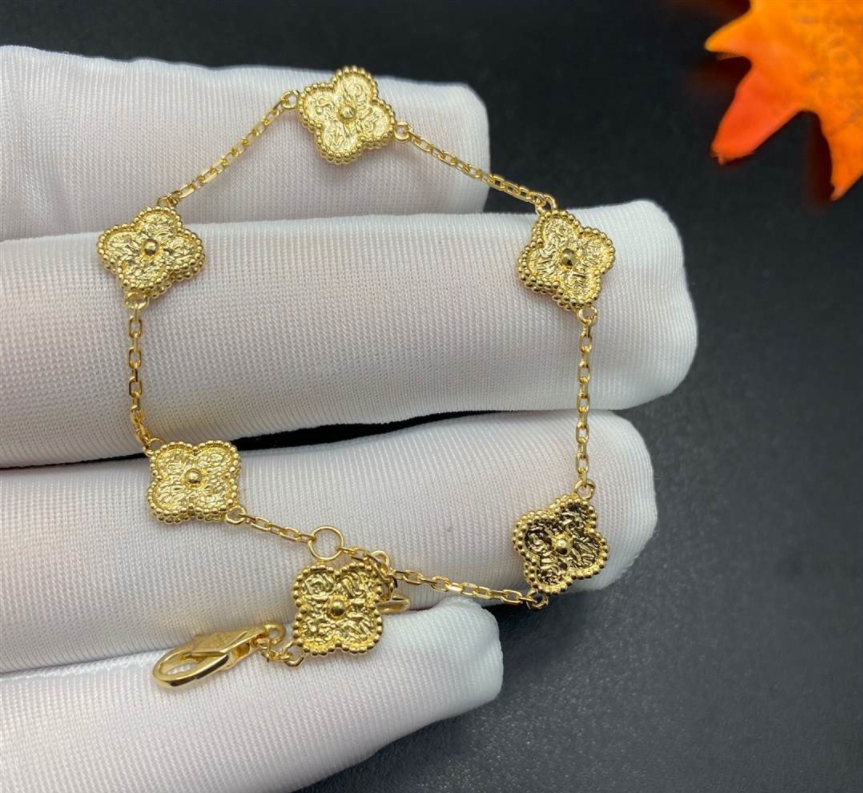 Van Cleef Arpels 18k Gold Yellow Sweet Alhambra Bracelet 6 Motifs