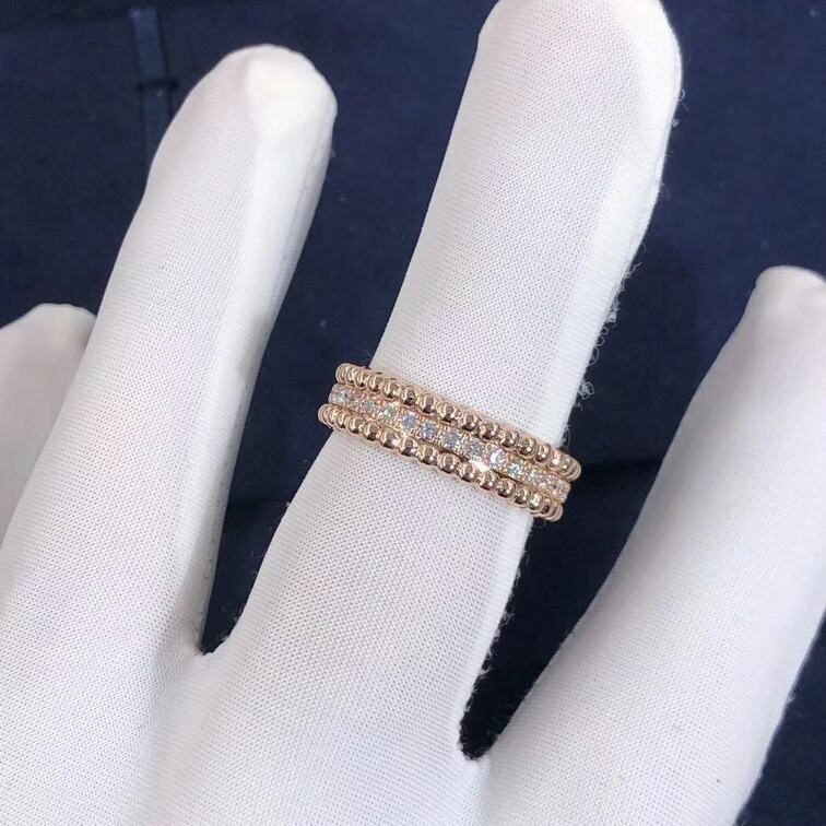 Van Cleef Arpels 18k Rose Gold 1 Row Perlee Diamonds Ring
