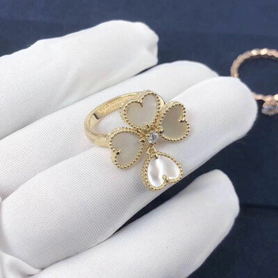 Van Cleef Arpels 18k Yellow Gold Diamond And Mother Of Pearl Sweet Alhambra Effeuillage Ring