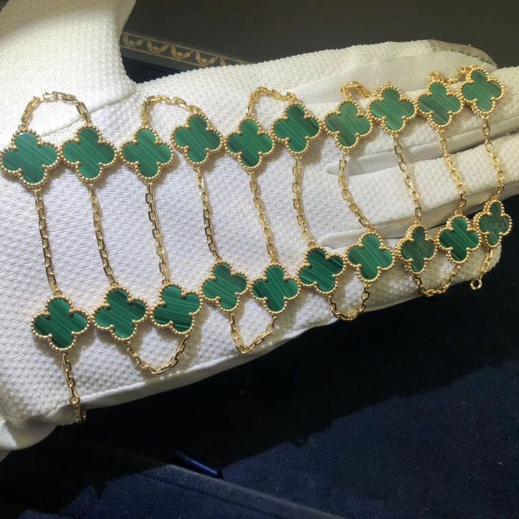 Van Cleef Arpels 18k Yellow Gold Malachite 20 Motifs Vintage Alhambra Bracelet